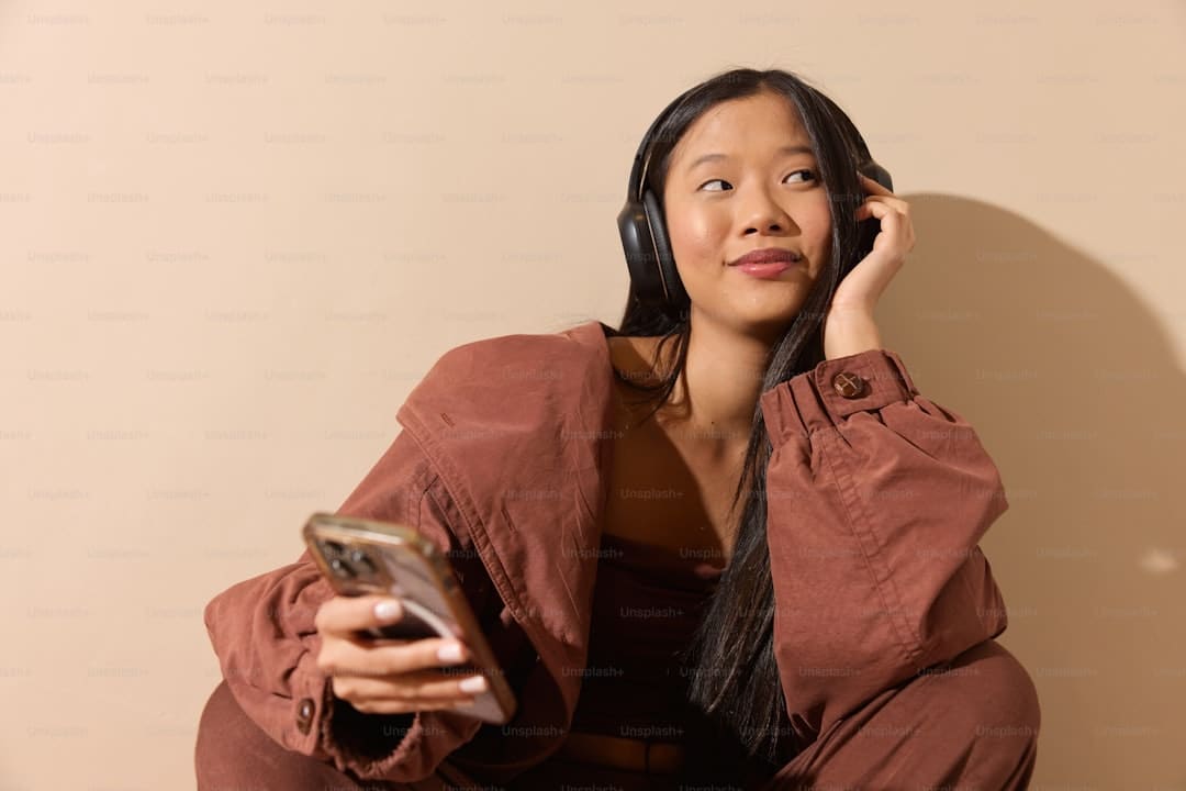 上村谦信性骚扰案再开庭 证人称看到上村谦信摸女翻译大腿
